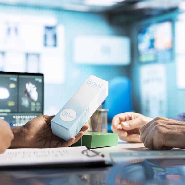 گروه بازرگانی تجهیزات پزشکی نور